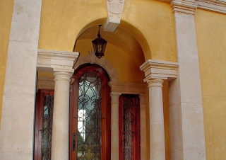 Villa di Toscana – Front Entry