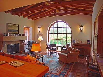 Via Mañana – Family room