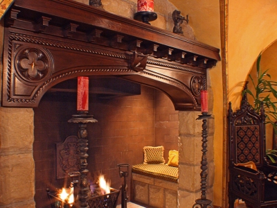 Villa Zeffiro – Grotto Fireplace