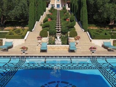 Villa Zeffiro – Pool & Rill