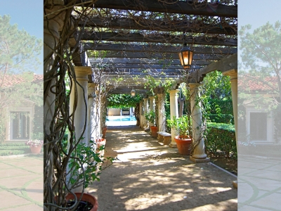 Villa Zeffiro – Pool Trellis