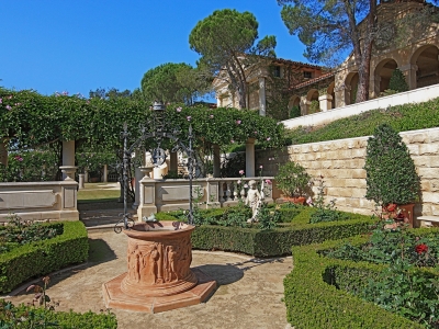 Villa Zeffiro – Rose Well