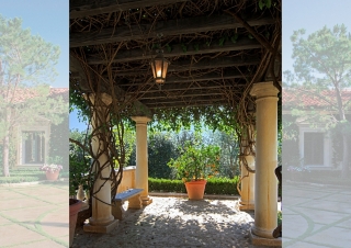 Villa Zeffiro – Lawn Trellis